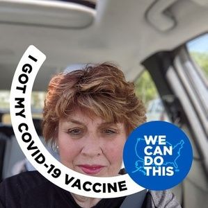 Meet your Posher, Debbie